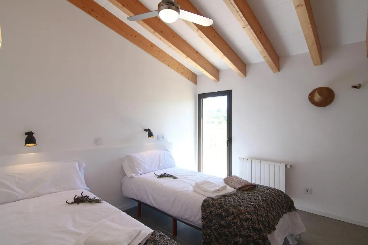 Canat, Casa Ecologica Villa Sineu